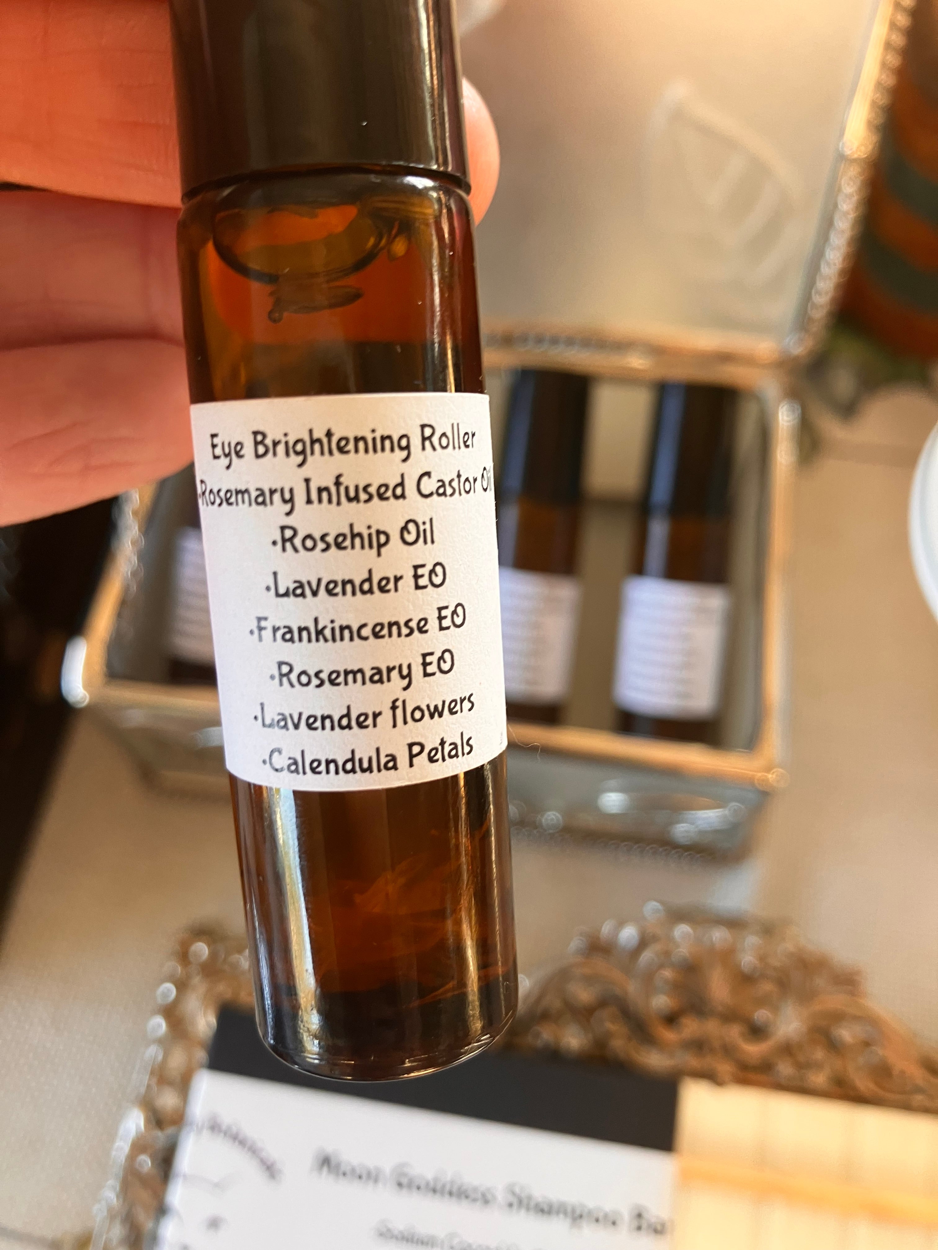 Eye Brightening Roller